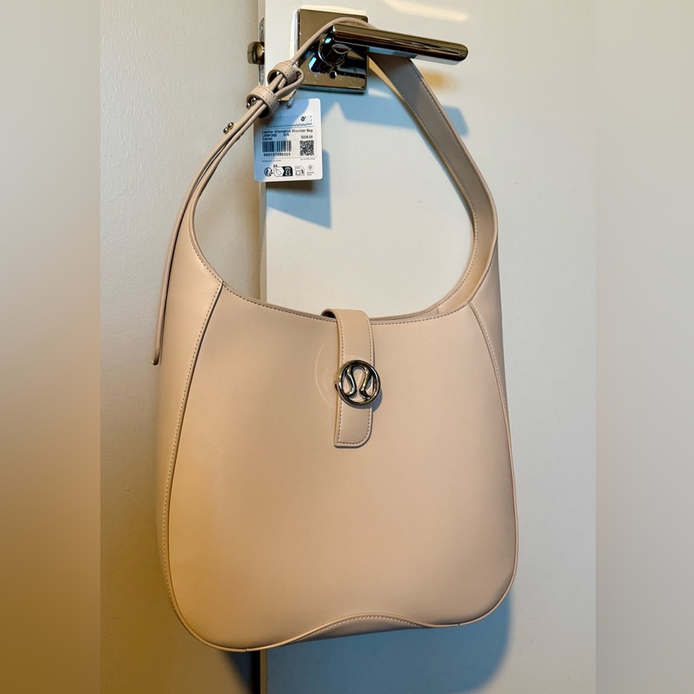 lululemon athletica Cream Cashew Leather Alternative Shoulder Bag. NWT